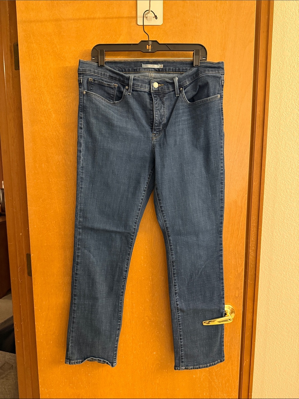 Levi's Indigo Straight-Leg Women's Jeans